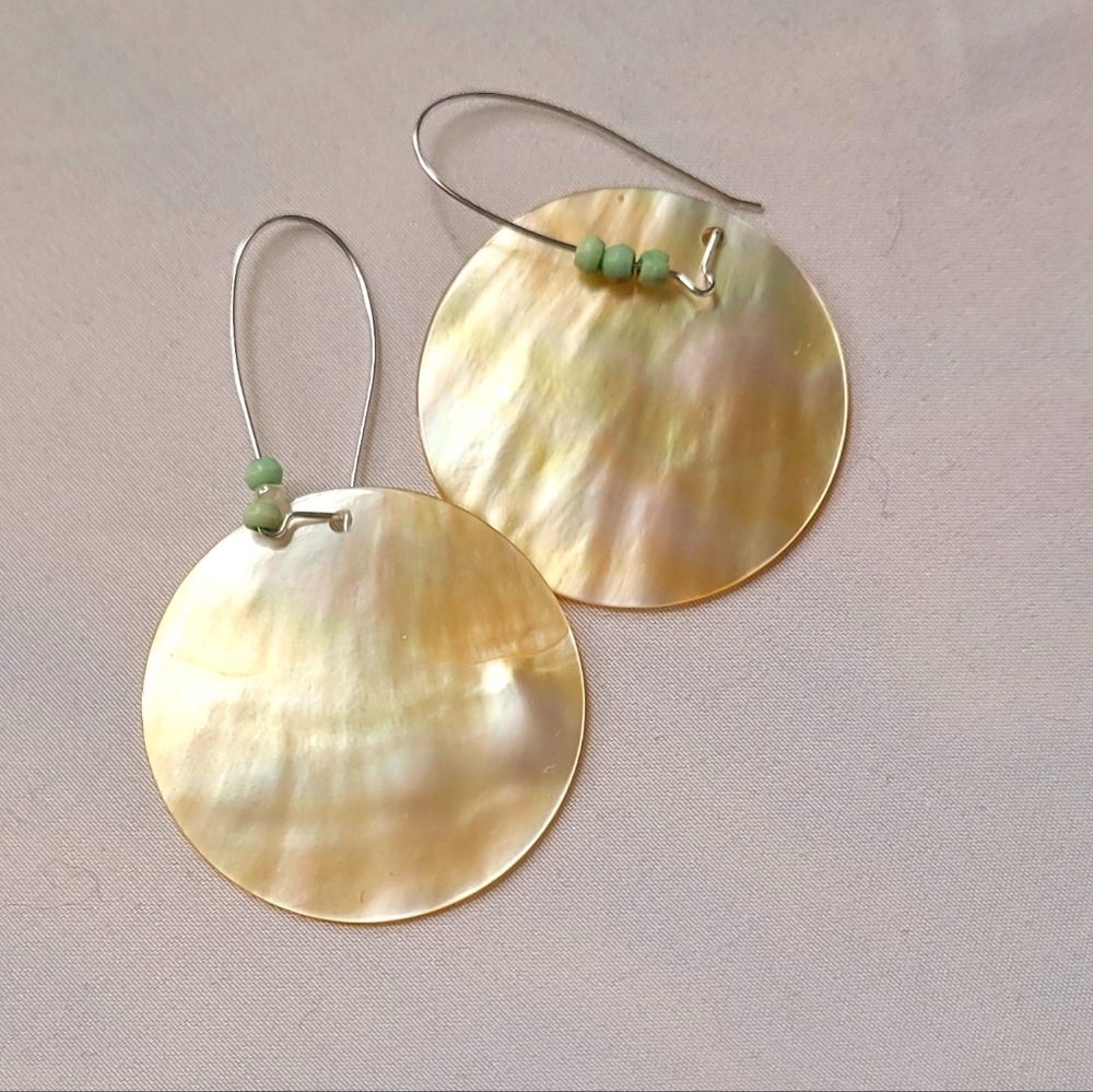 Elegant Gold and Green Disc Earrings